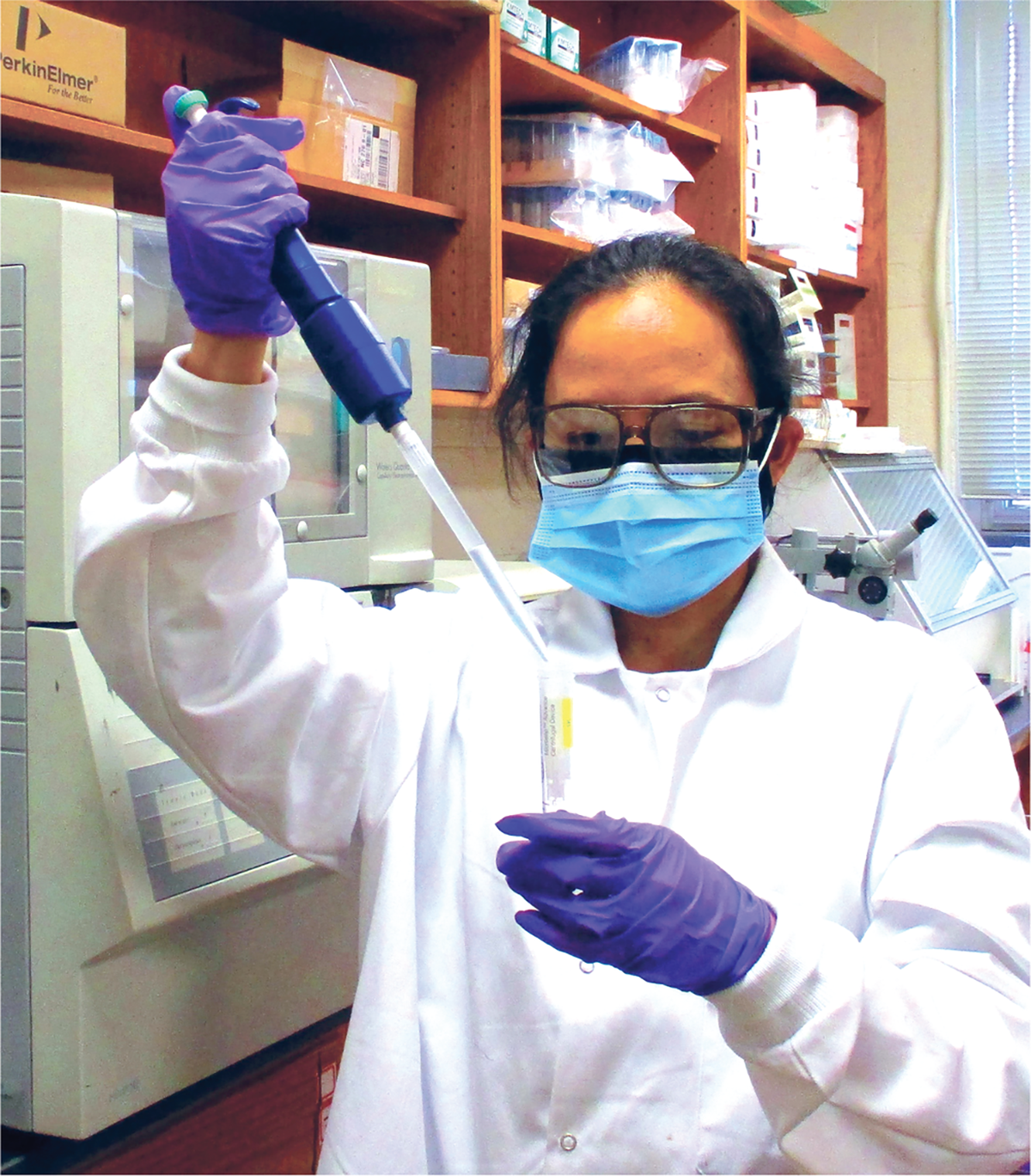 Lead author of the study, Dr. Sarah Doydora, in the process of measuring complexation of dissolved metals by AVAIL using sequential filtration. Photo by Aakriti Sharma.