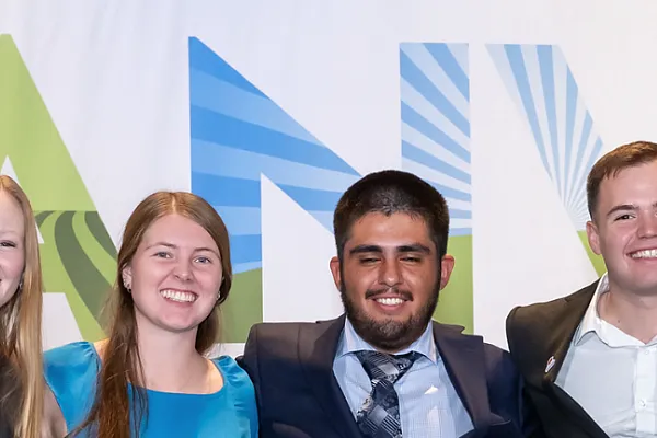SASES students at CANVAS25